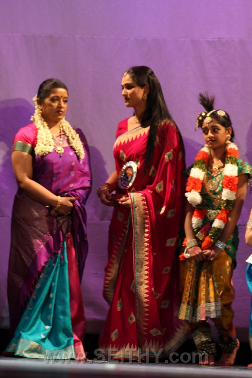 LORDKRISHNA-TORONTO300313SEITHY (448)
